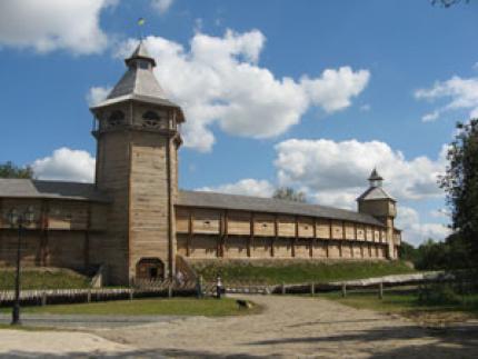 Сучасне фото Батуринського замку