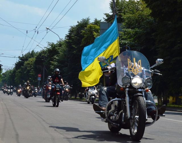 Фото з "Фейсбуку" Захара Колісніченка