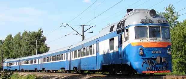 disel-poizd-train-zd-620x264