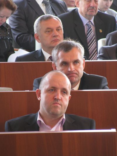 Як депутат обласної ради Олександр Черевко практично не з’являвся на сесії. Каже, був незгідний з політикою регіоналів