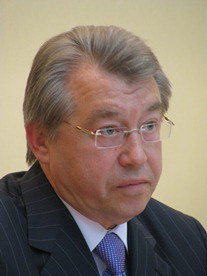 Гроші депутата Сергія Тулуба в розмірі 14 тисяч 300 гривень також використають на потреби учасників АТО
