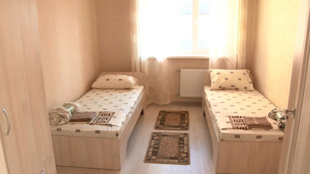 Спальня для дітей з черкаського дитбудинку 