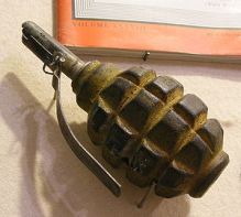 300px-F1_grenade_Soviet_RCR_Museum