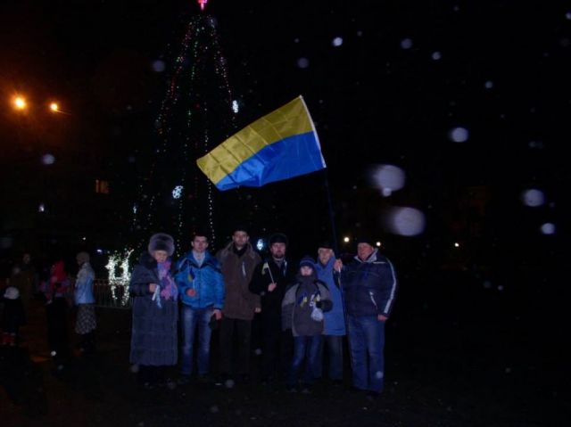 На смілянському майдані активісти зустрічають Новий рік