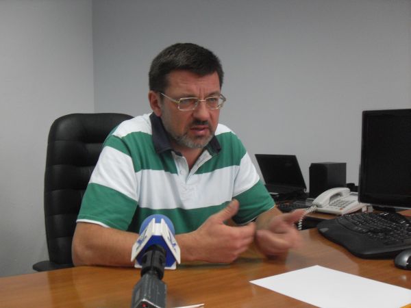 Сьогоднішню прес-конференцію Сергій Одарич проводив у своєму новому кабінеті на ПАТ «Темп», де днями закінчився ремонт