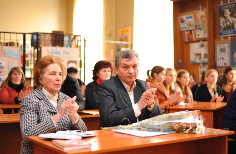 16195941_353562658360964_6517424377940732316_n