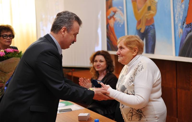 16114928_353562758360954_3571846042404995588_n