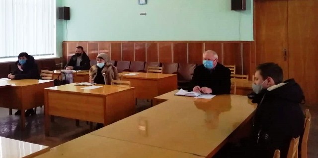 Працівникам тості