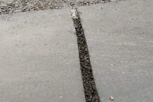 o_1essnmrjejpbse01t587v1gcp2b