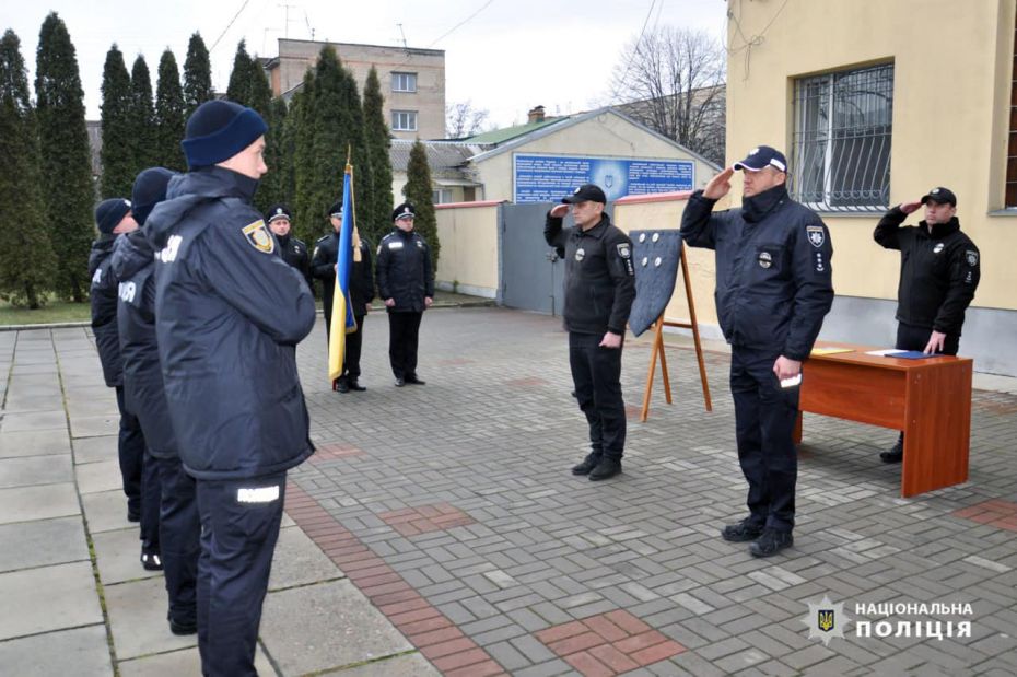 Четверо черкаських новобранців долучились до поліцейської родини