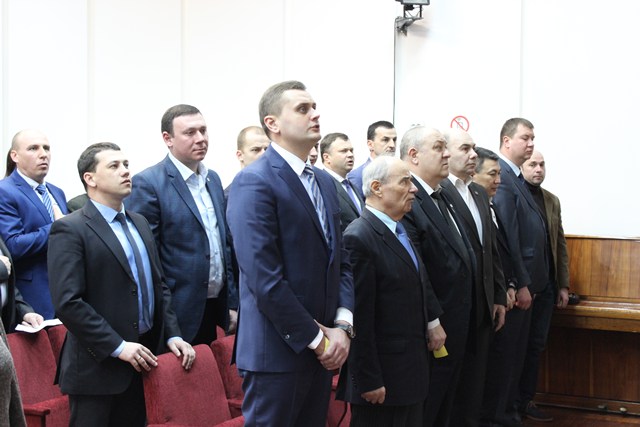 Родина депутатів Мушієків - у першому ряду делегатів