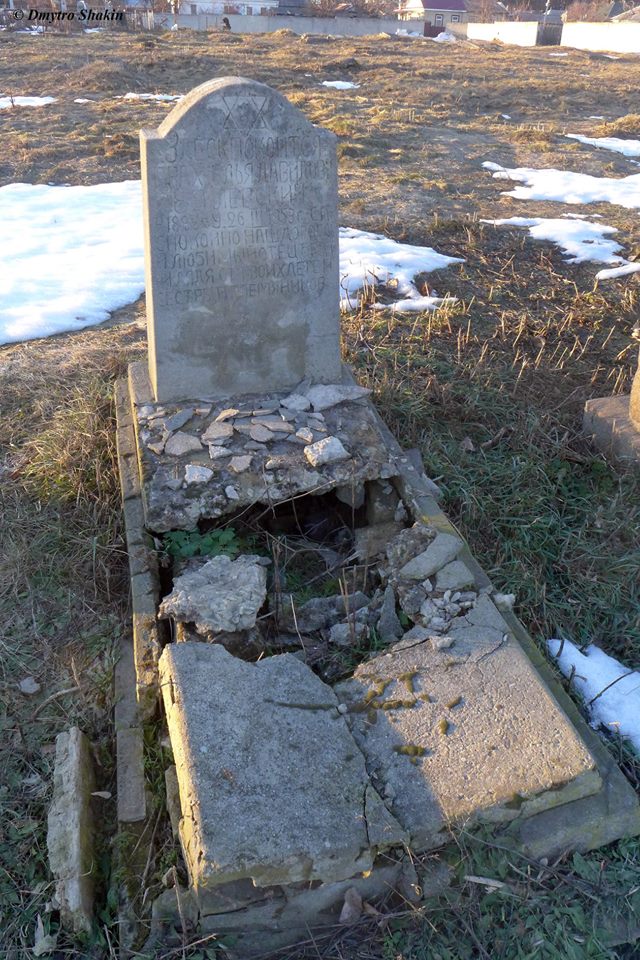 52602257_1177962062376734_7479248425687449600_n