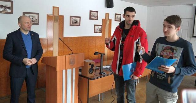 51699124_2080284955423775_7106227397883592704_n