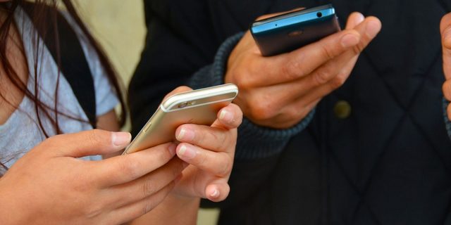texting-1490691_1280-1200x600