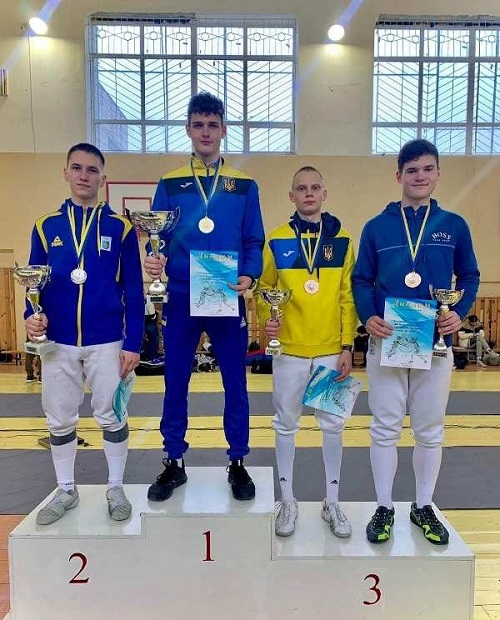 Черкаський фехтувальник – призер всеукраїнських змагань