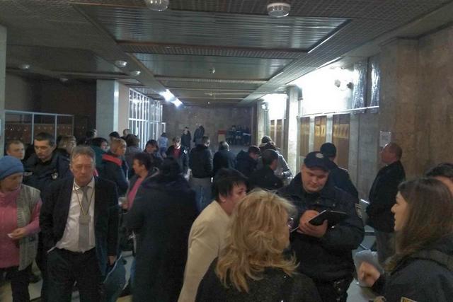 55963068_2083046388482180_6483184439605067776_n