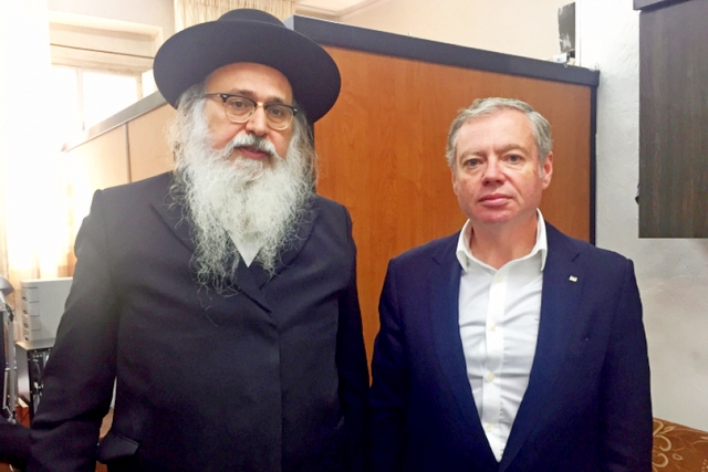 1b15decb97a7e442d17245363ff90a02_XL