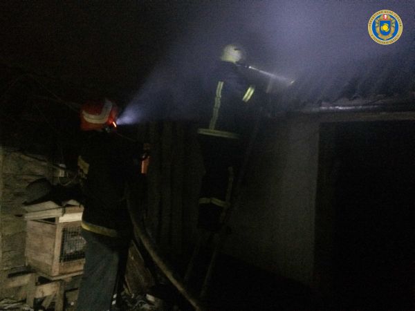 A2BEF907-11C7-4E9F-A0F6-B40A6D28B7AD