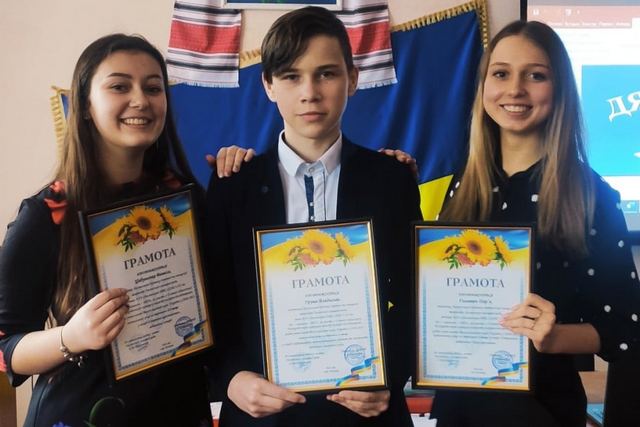 yuni-naukovczi-lysyanshhyny-staly-peremozhczyamy-vseukrayinskogo-konkursu-1