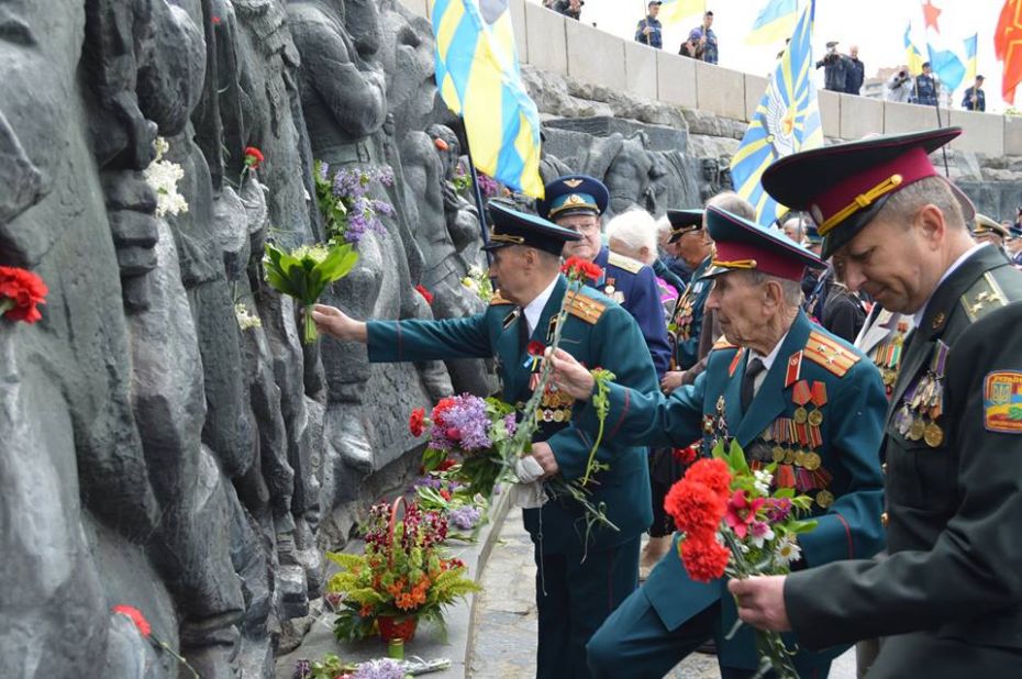 Фото з "Фейсбуку" голови облради Валентини Коваленко