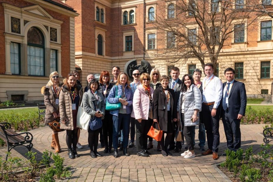 57852462_2316236305301570_644275111926431744_o