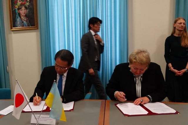 56395193_2218960448365681_701306122929176576_n