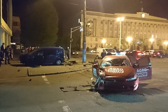 59337337_2179405462127730_8038827108954275840_n