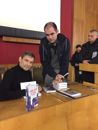 IMG-71cc642a090a35fb3e9d7d93518d8ac9-V