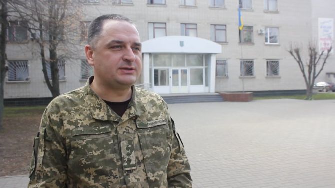 Віталій Луговський. стопкадр з відео АрміяInform