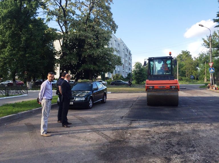 Поточний ремонт вулиці Університетської 