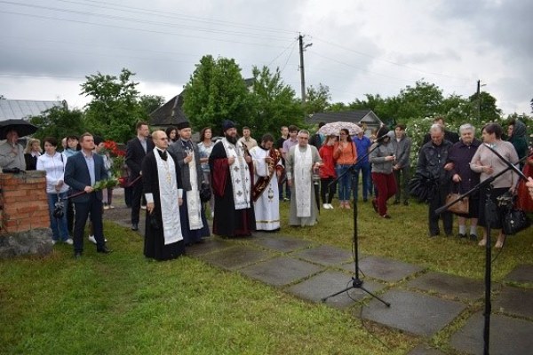 33057914_1990983921217547_7557789363053002752_n