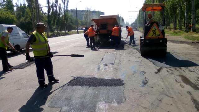 62218071_728422274240707_3859789729121697792_n