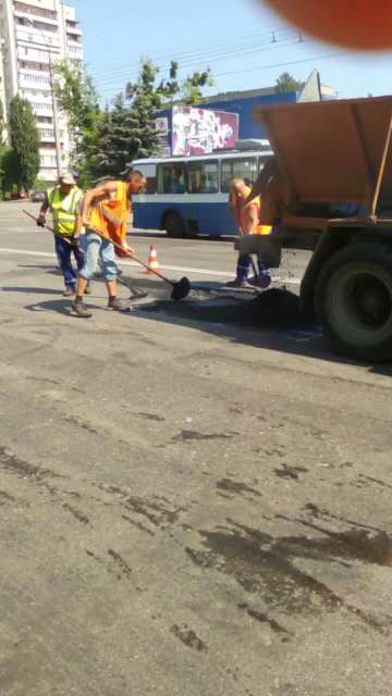 61731643_728422337574034_3680105408606765056_n