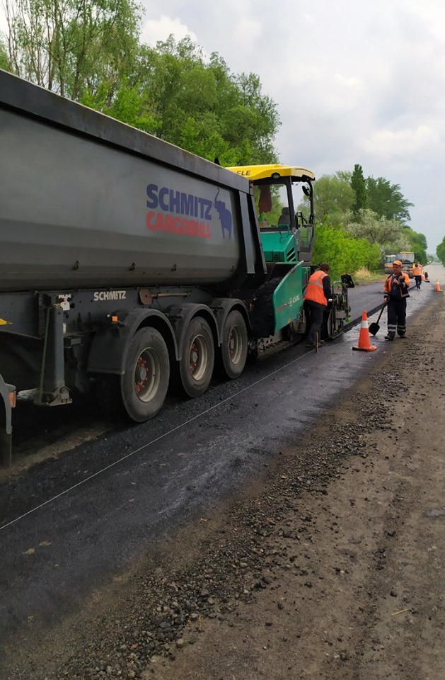 60085098_384851412117600_3759304150278471680_n