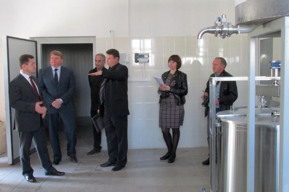 Після відвідин кооперативу головою облради Олександром Вельбівцем на сесії було вирішено фінансово підтримати ініціативу селян