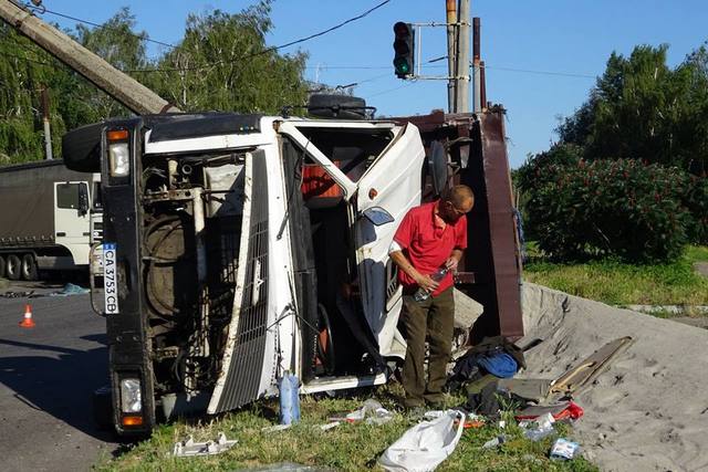 35671757_1619447578124559_5166898047099076608_n