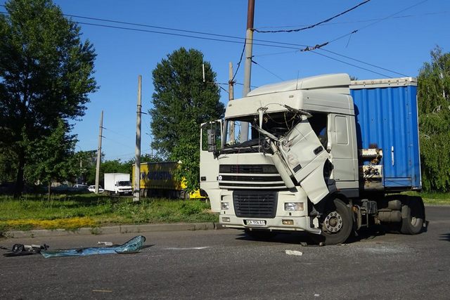 35463319_1619447301457920_5695462848830898176_n