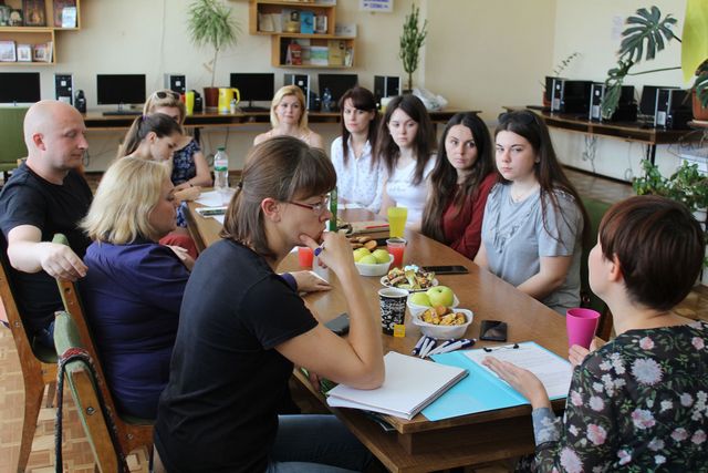 62128888_857923387875206_5654409253608226816_n