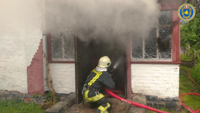 5FC9900F-7166-461C-B6C8-770D874DE659