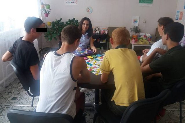 37812902_1871302163165747_3745714942473404416_n-768x576