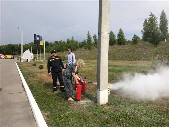 67448013_2371582062878421_6209685612300075008_n