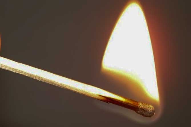 1520415019_спичка