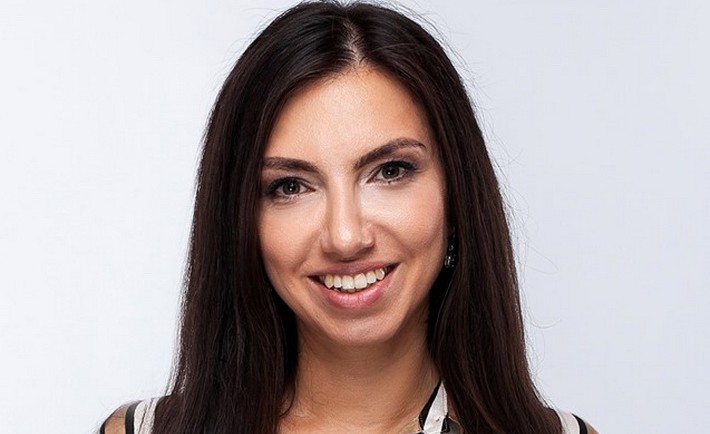 67058962_2406111806378427_3077428553885679616_n-710x434