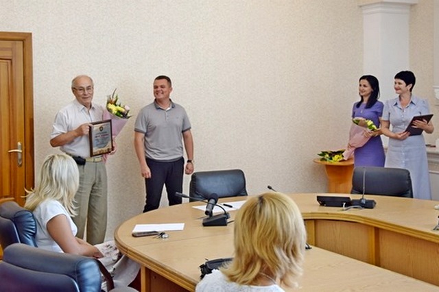 66030758_1595930090537124_6752171820377440256_n