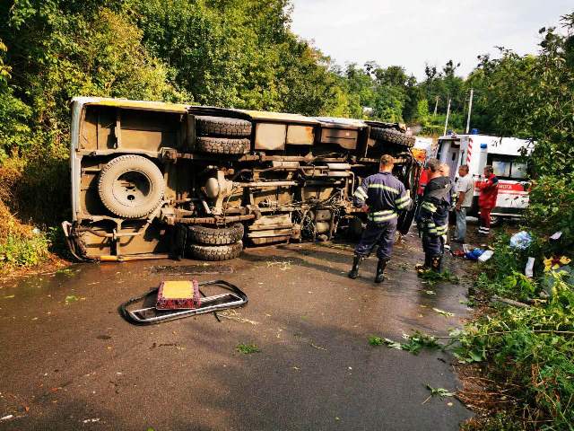 IMG-7e7103b9fc49649e14e360a5e5a352a9-V