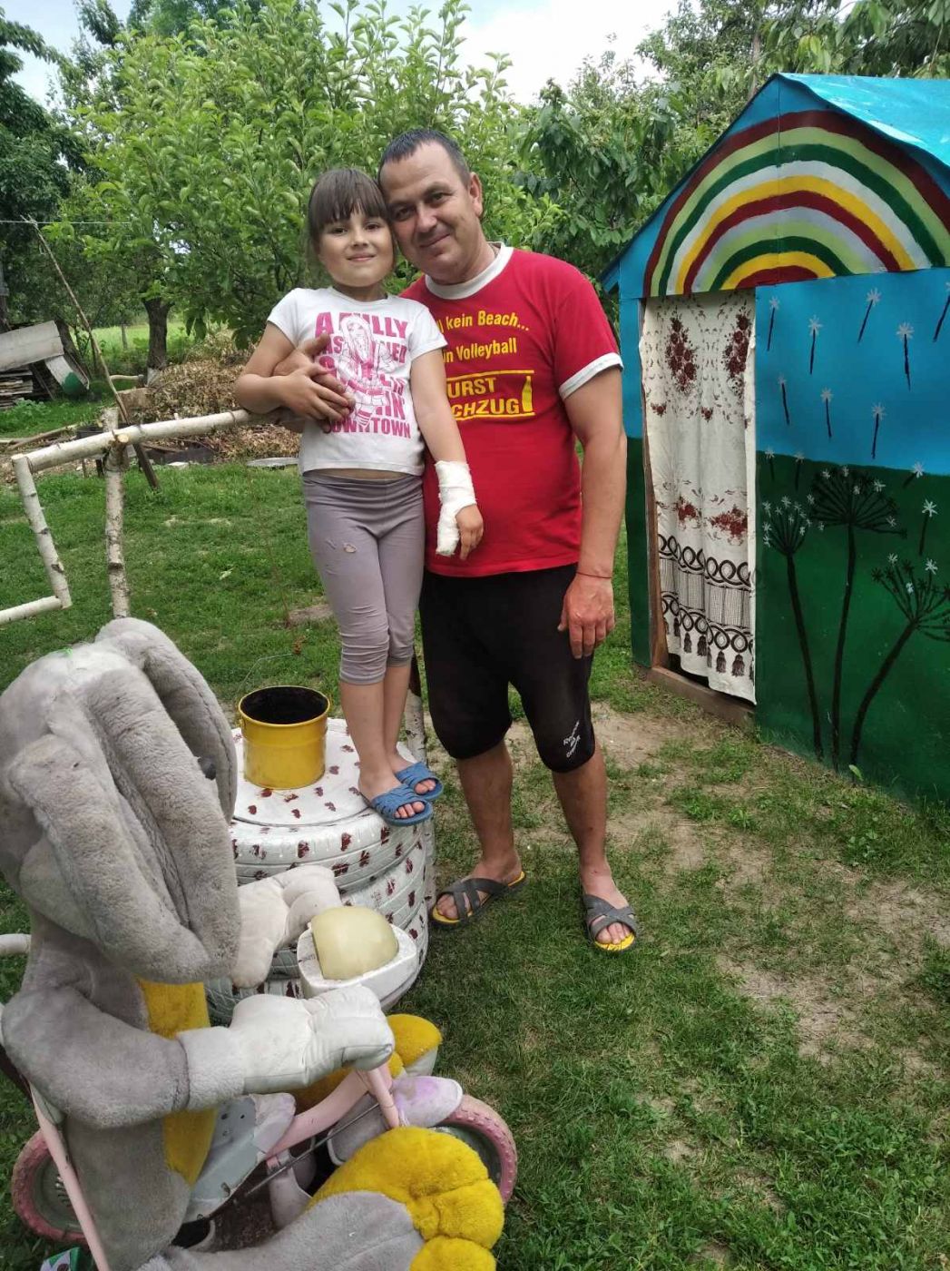 Навчається на електрозварника та створює казкові будиночки (6)