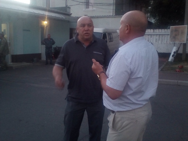 Михайло Петровський ліворуч. Фото Максима Степанова (сайт "ПРОЧЕРК")