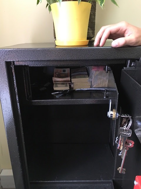 ФОТО 1 КОНВЕРТ