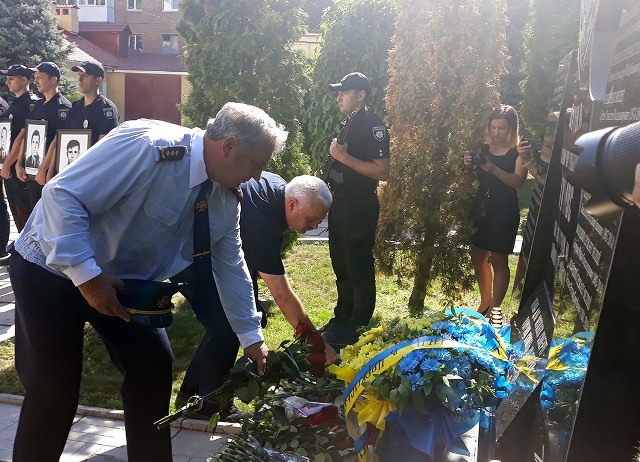 68785509_2409972185706075_3062654325948940288_o