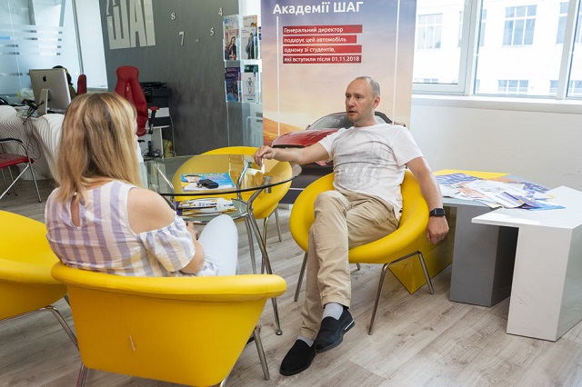 01004r0u-1e02-940x626